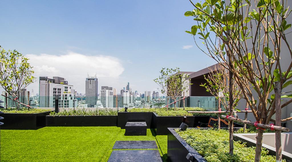 Wooden Suites Bangkok Buitenkant foto