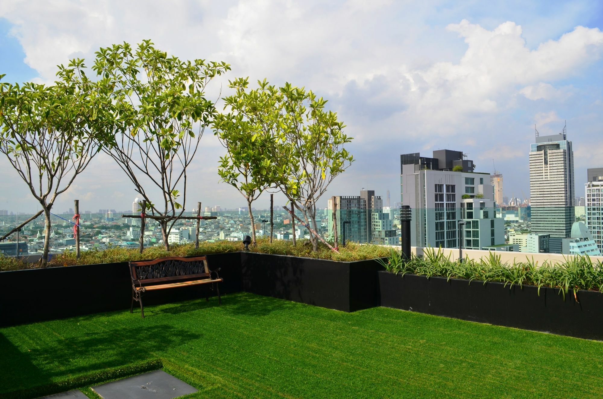 Wooden Suites Bangkok Buitenkant foto