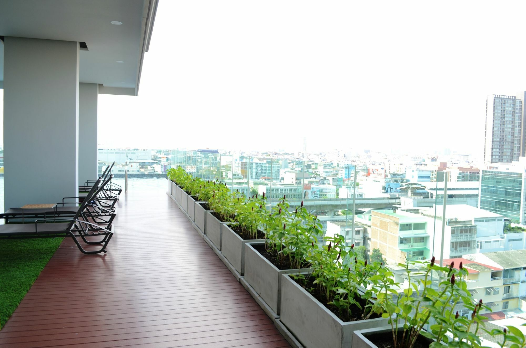Wooden Suites Bangkok Buitenkant foto